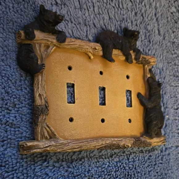 Bear-Themed Light Switch Cover Set - Black and Brown - Picture 5 of 15